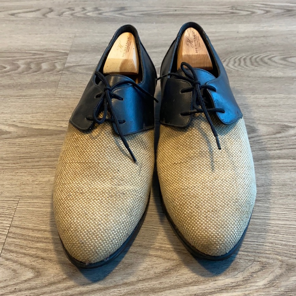 CLASSIC TWO TONE SHOE